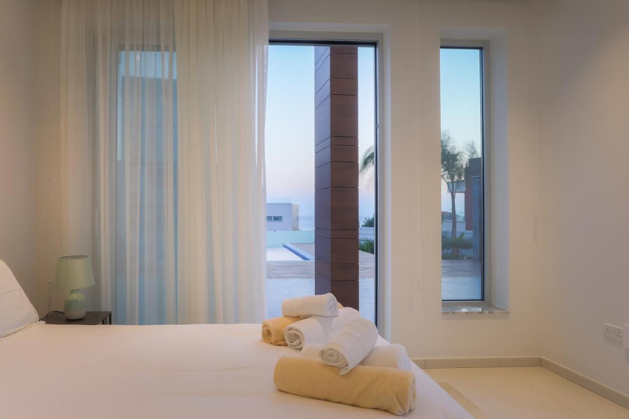 Villa Sea Pearl Beachfront - Anemone Ayía Nápa